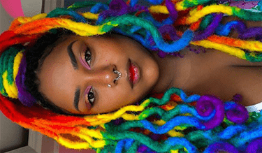 Paloma cria conteúdos de Moda e Beleza como ninguém, trazendo o feed mais colorido que você vai encontrar. De Salvador para todo o Brasil, ela foi semifinalista na Corrida das Blogueiras 3. Possui perfil no TikTok e YouTube.